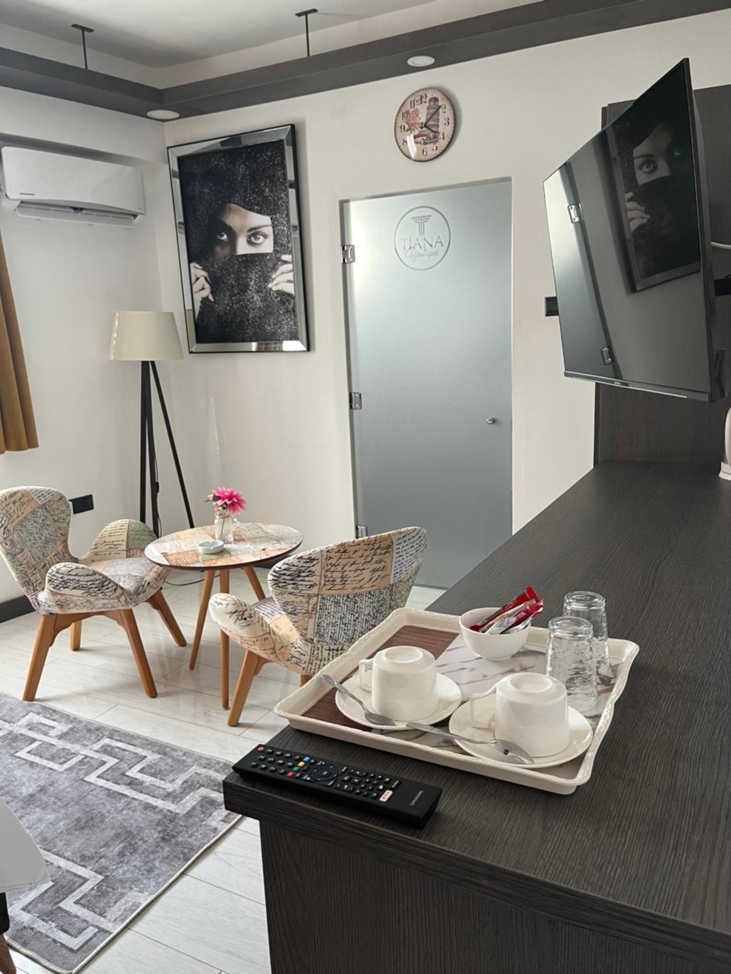 Tiana Boutique Aparthotel Famagusta  Exterior foto